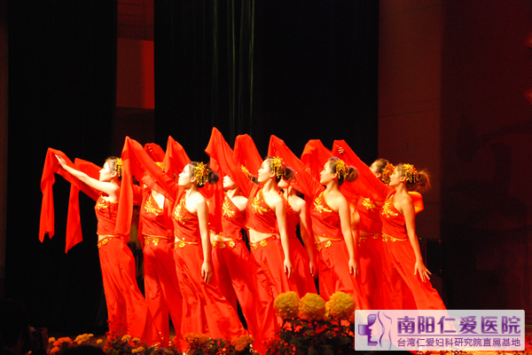 南阳师院天伦杯“卧龙文化艺术节”校园舞蹈大赛圆满结束